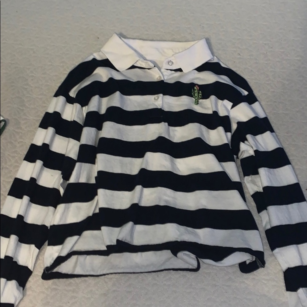 Navy blue stripped long sleeve crop top.